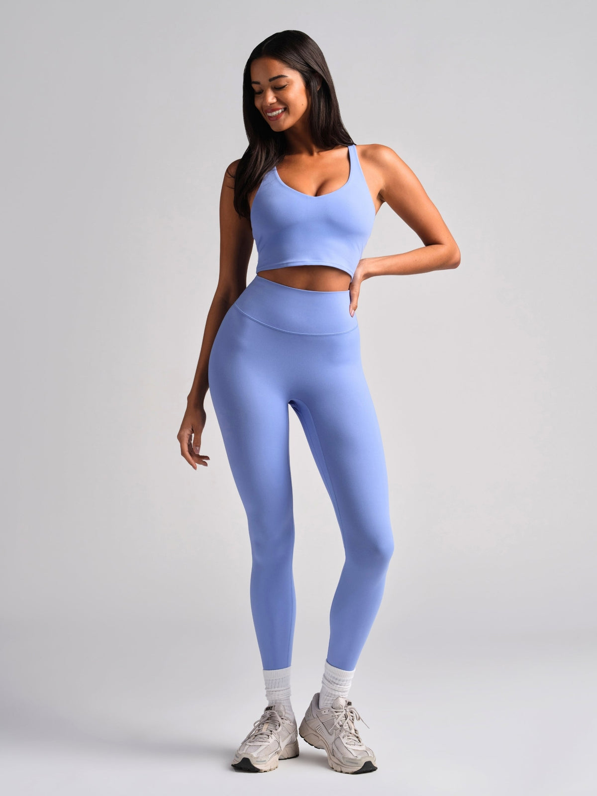 ComfrtCore™ V-Neck Crop Tank