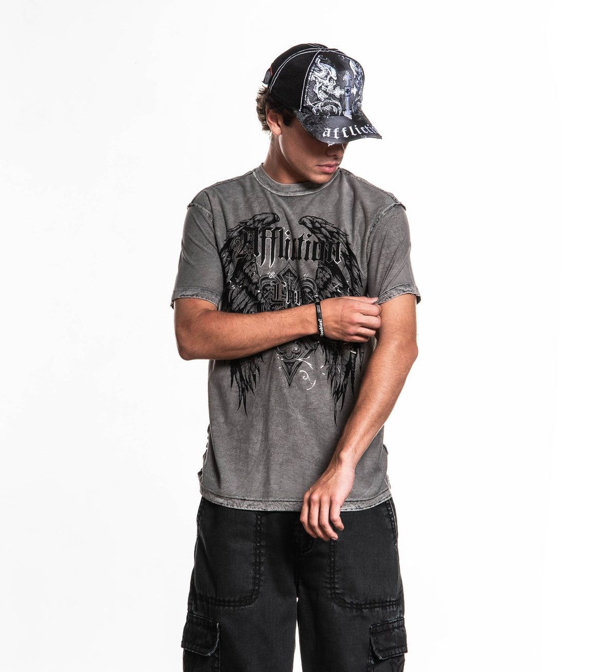 Born Of Entropy Reversible Tee
