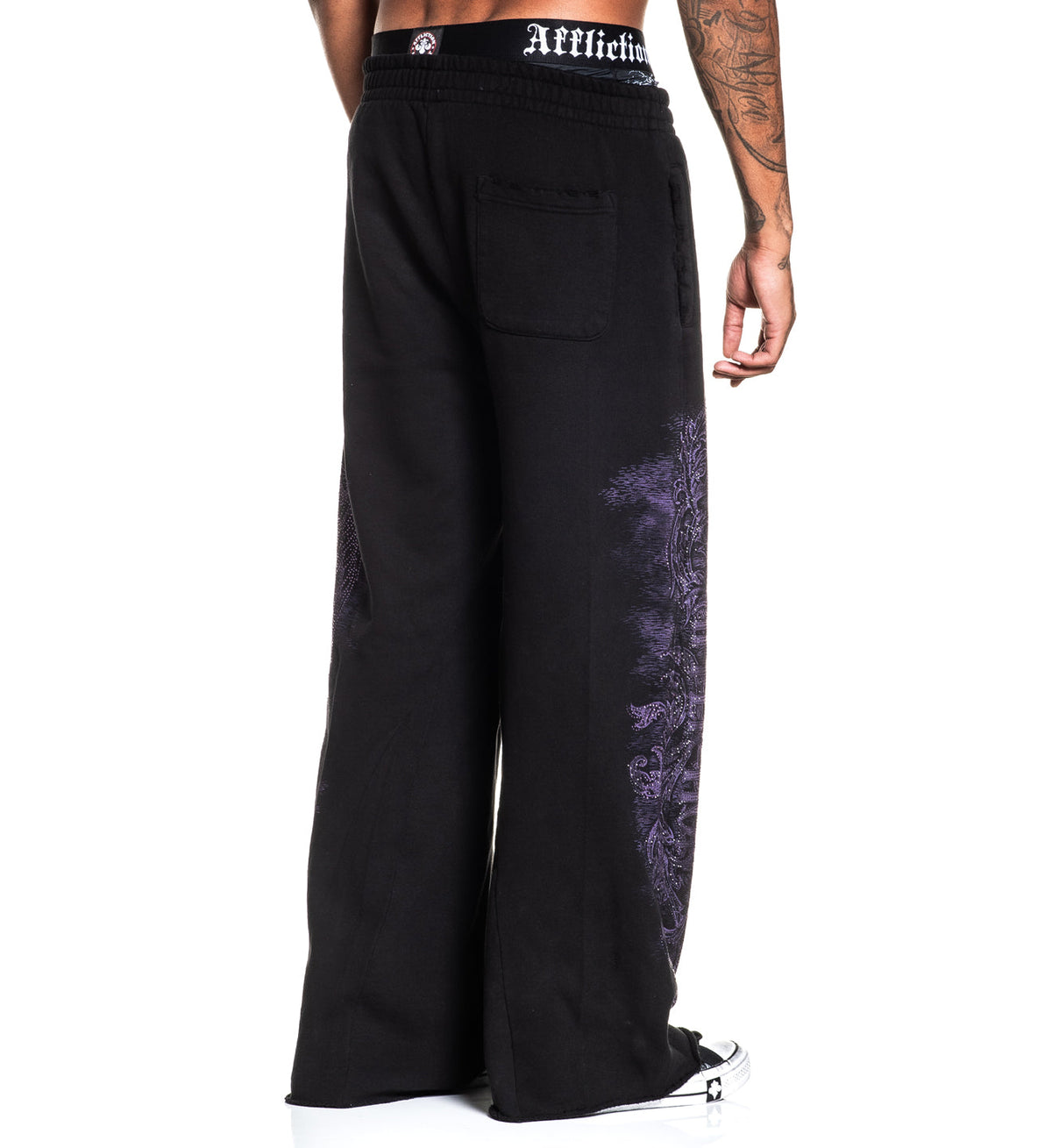 Winged Up Wide Leg Pant