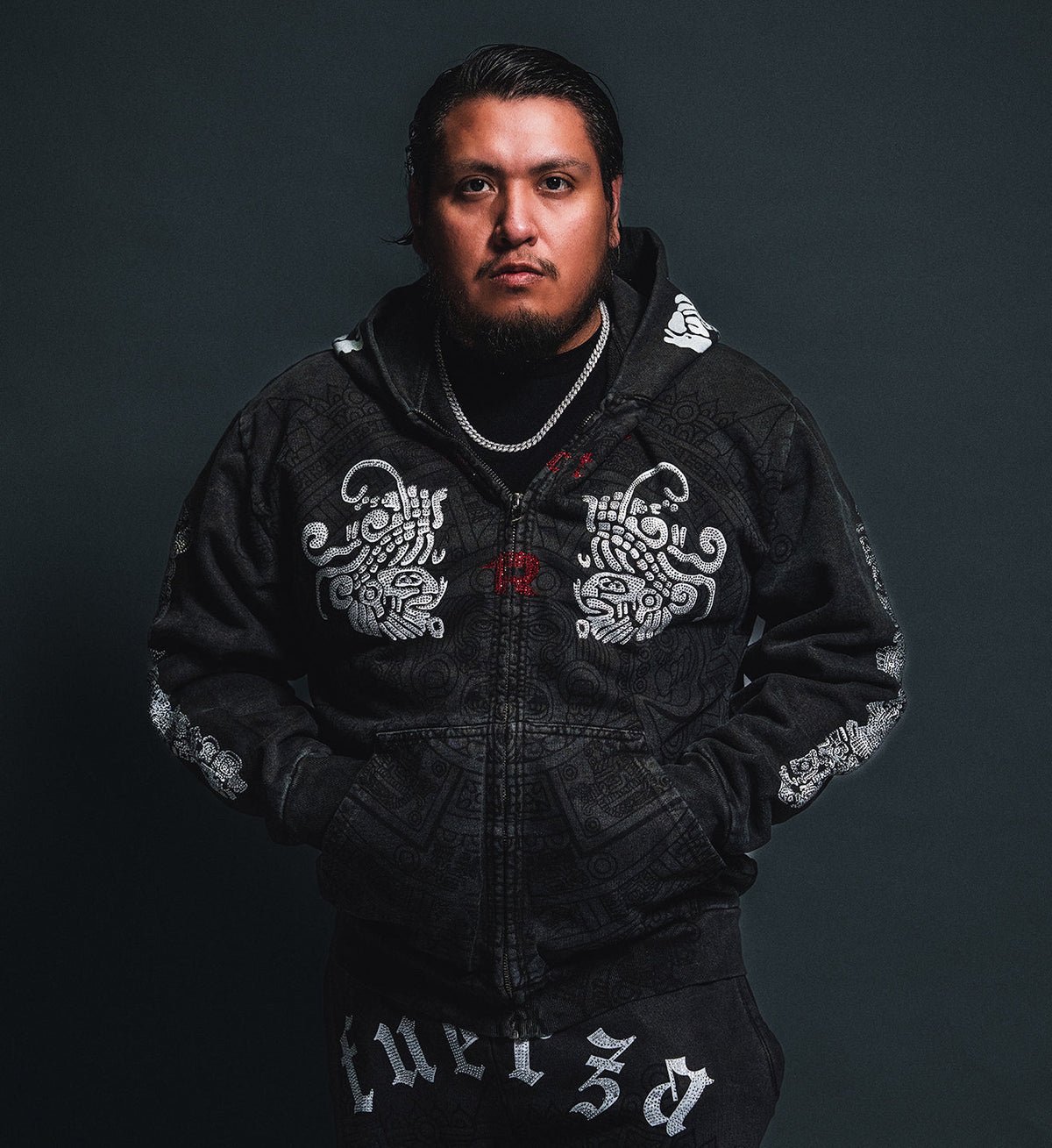Fuerza Regida Historia Zip-Up Hood