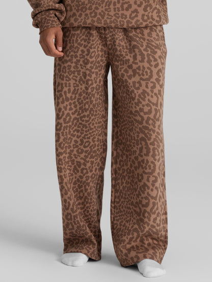 Signature Straight Leg Sweatpants