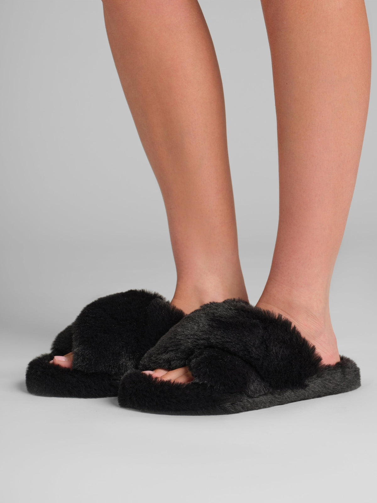 Dreamer Crossover Slipper