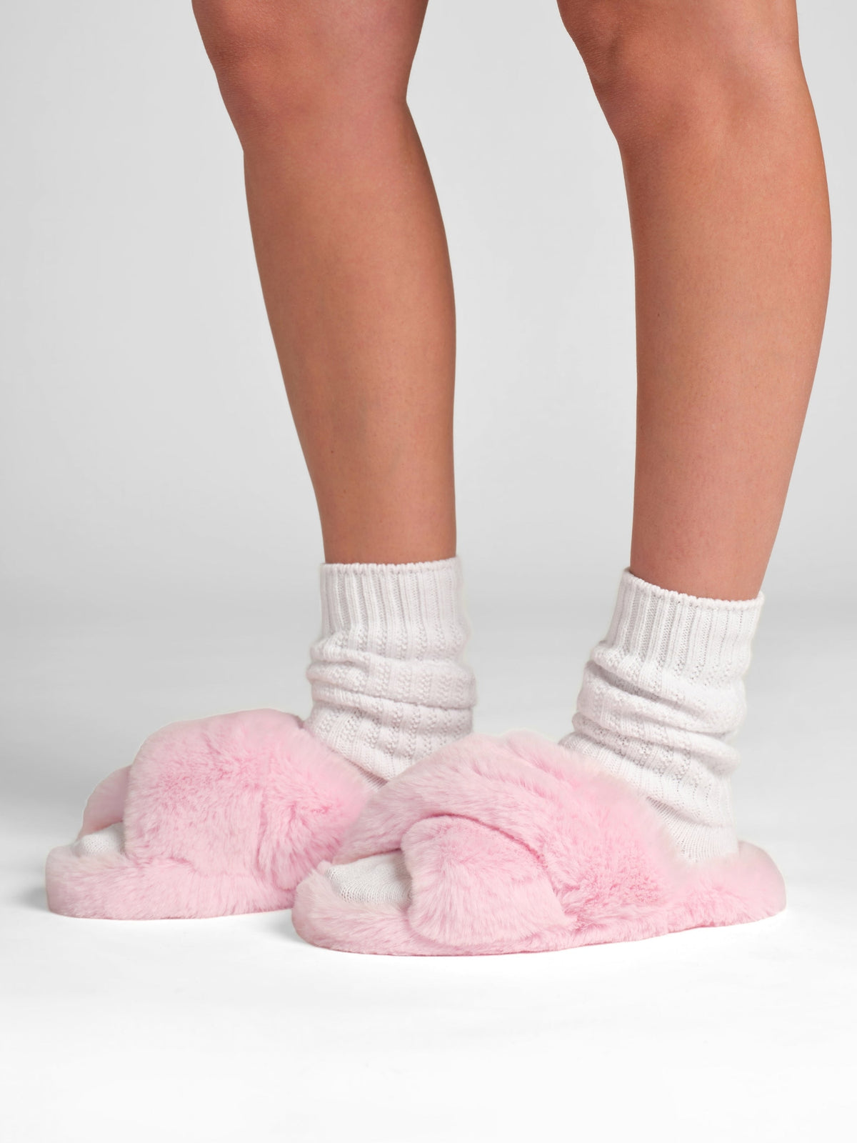 Dreamer Crossover Slipper