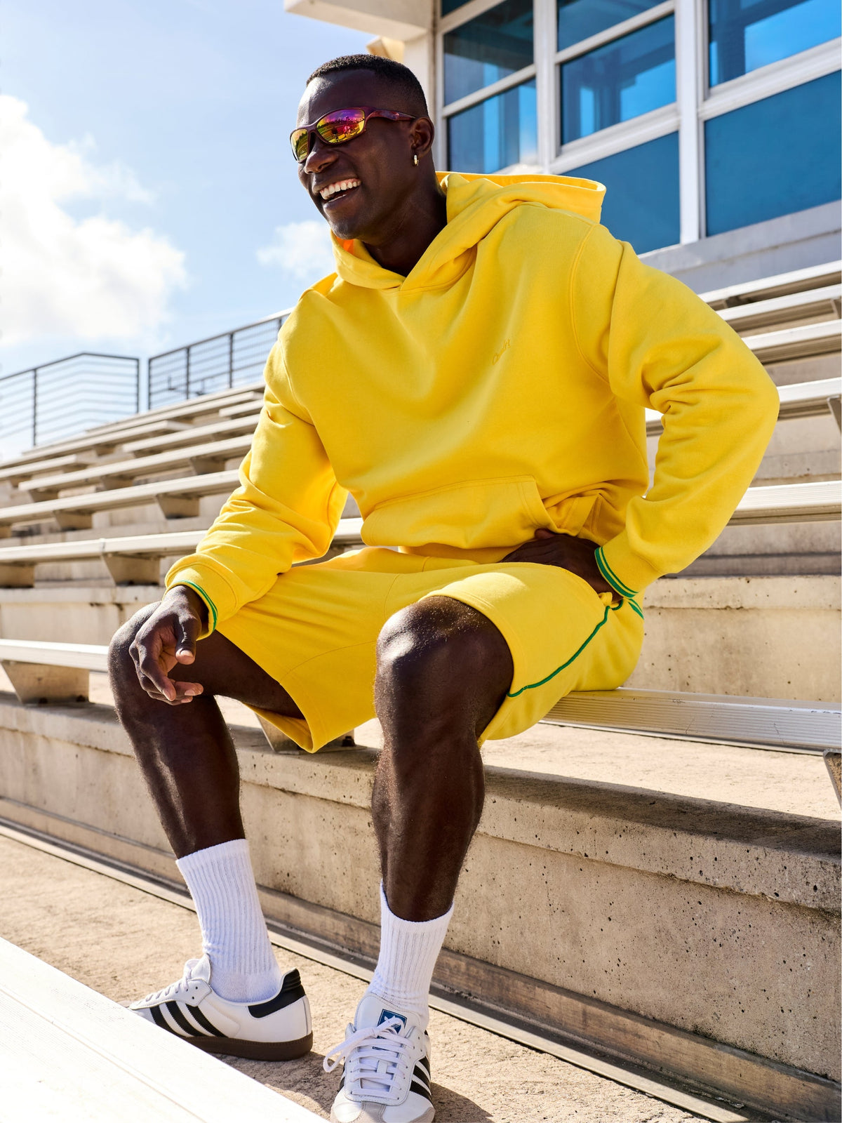 Laid Back Halo Lightweight Short 7"