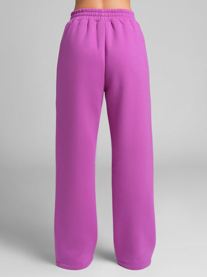 Minimalist Straight Leg Sweatpants – Long