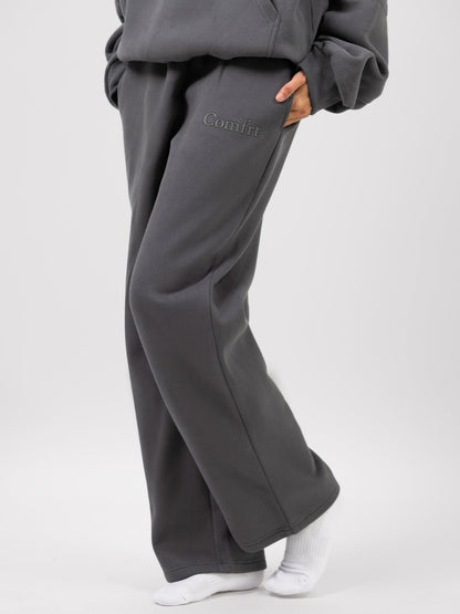 Minimalist Straight Leg Sweatpants – Short