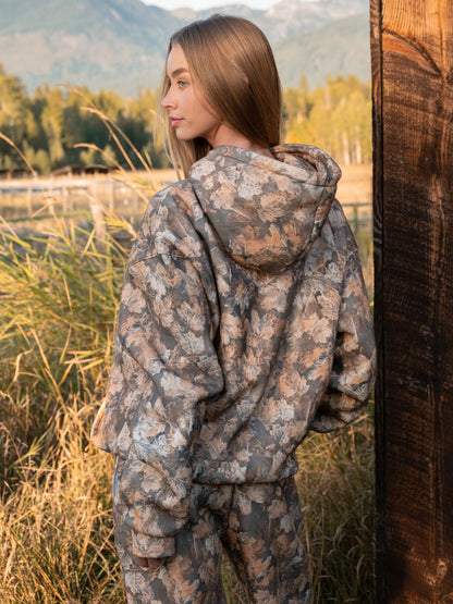 Minimalist Hoodie – Mega