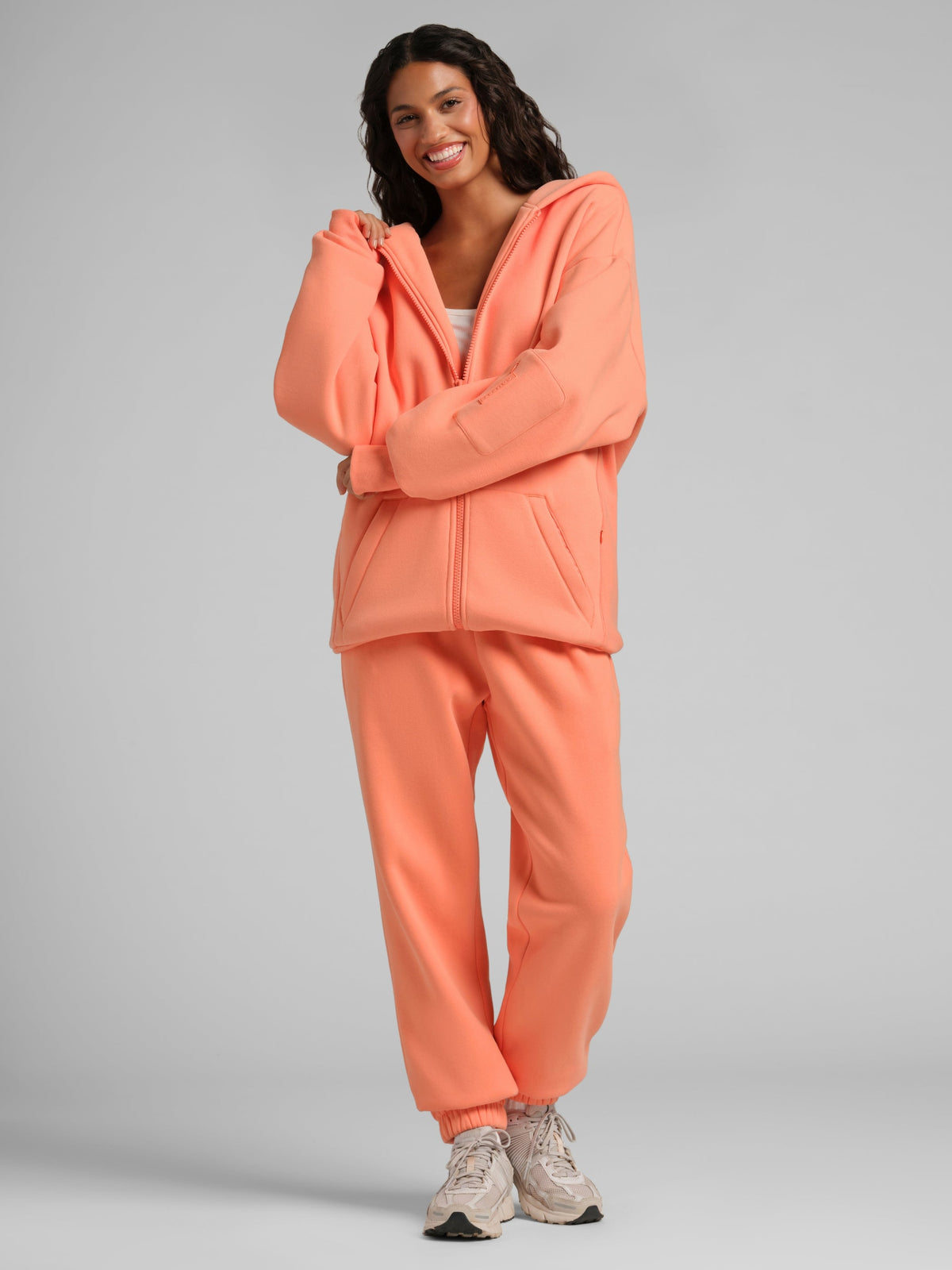 Explorer Travel Zip Hoodie – Mega