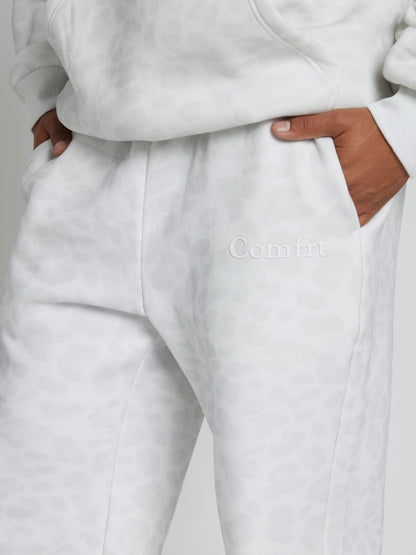 Minimalist Straight Leg Sweatpants – Short