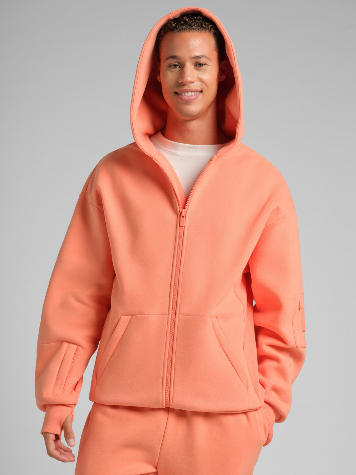 Explorer Travel Zip Hoodie – Mega