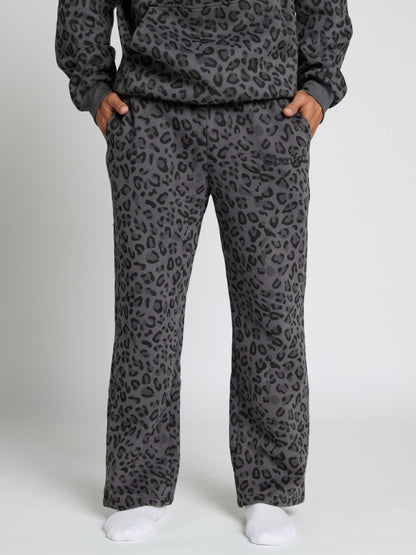 Minimalist Straight Leg Sweatpants – Long