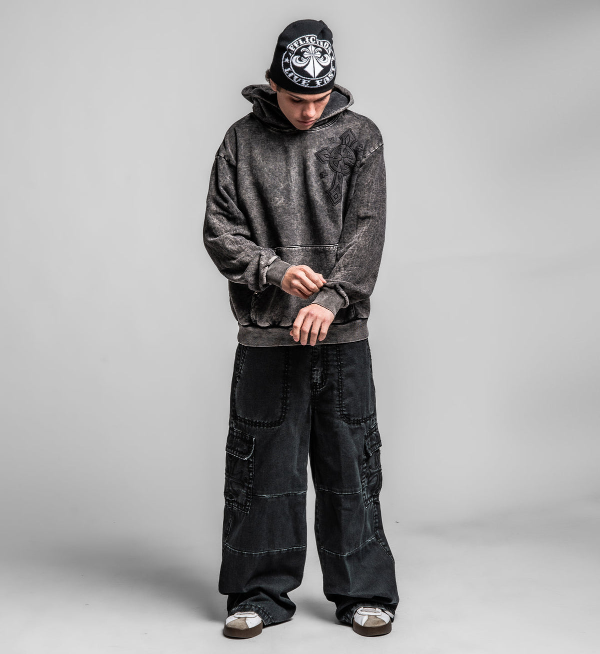 Vesper Oversized Po Hood