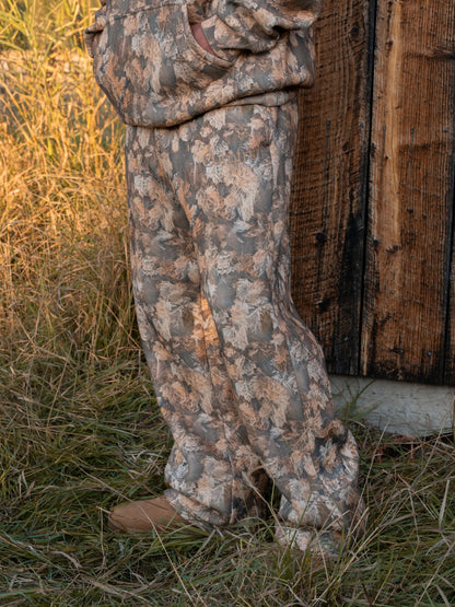 Minimalist Straight Leg Sweatpants